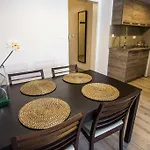Apartamento One-bedroom Flat In Stradom! Lem , Stradomska 5, 17